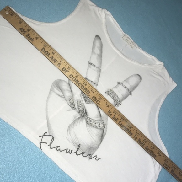 ARAN’S DEN hand peace sign ”flawless” sparkling crop top white semi sheer size L - Picture 5 of 11